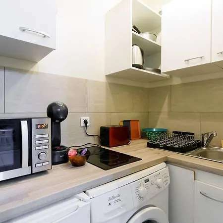 Apartment Perle Rare Croisette A Cote De L Carlton Centre Croisette 1mn 5mn Du Palais 4p *